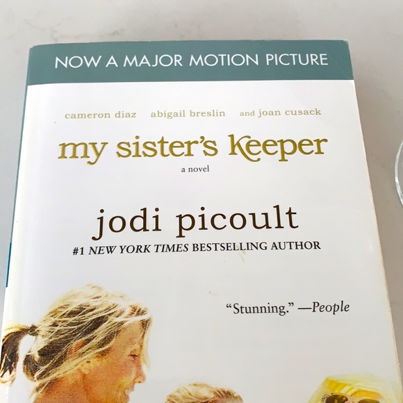 Novel... My sister’s keeper By:Jodi Picoult - Picture 2 of 6